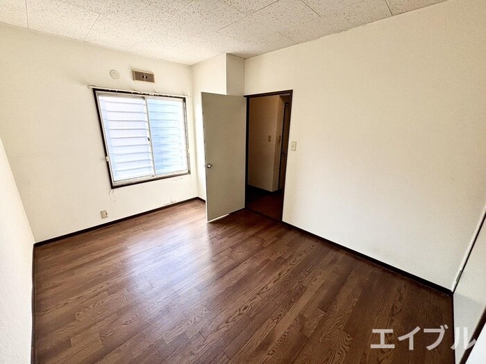 物件内観写真5　(居室)