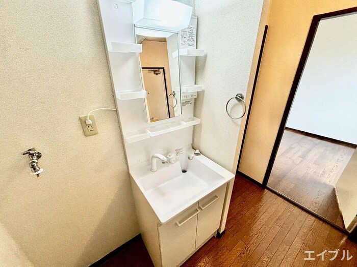 物件内観写真8　(洗面)