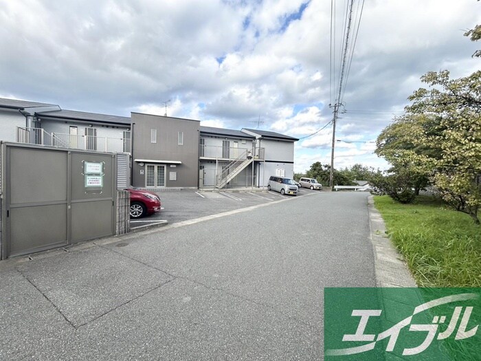 物件外観写真5　(周辺環境)