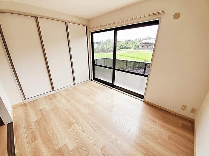 物件内観写真6　(居室)