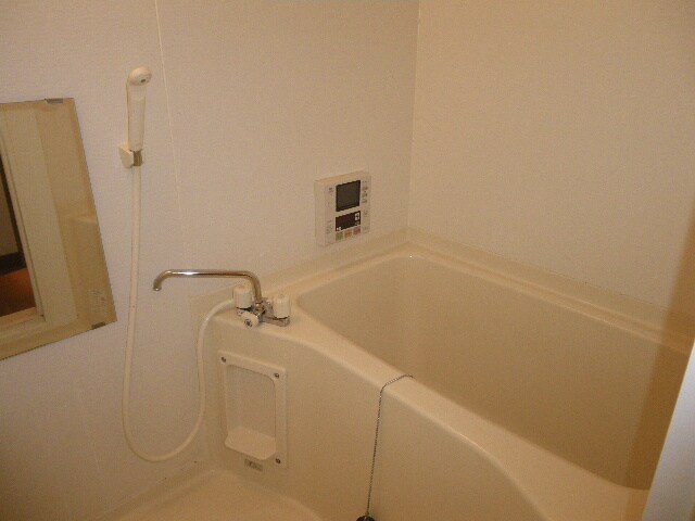 物件内観写真12　(バス／シャワールーム等)