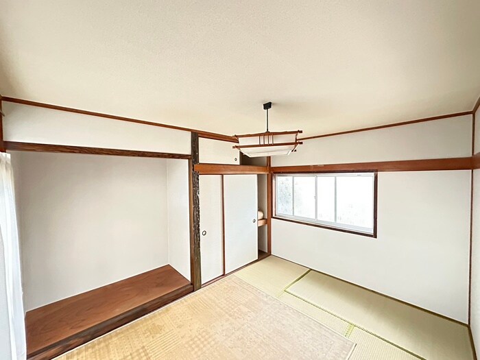 物件内観写真6　(居室)