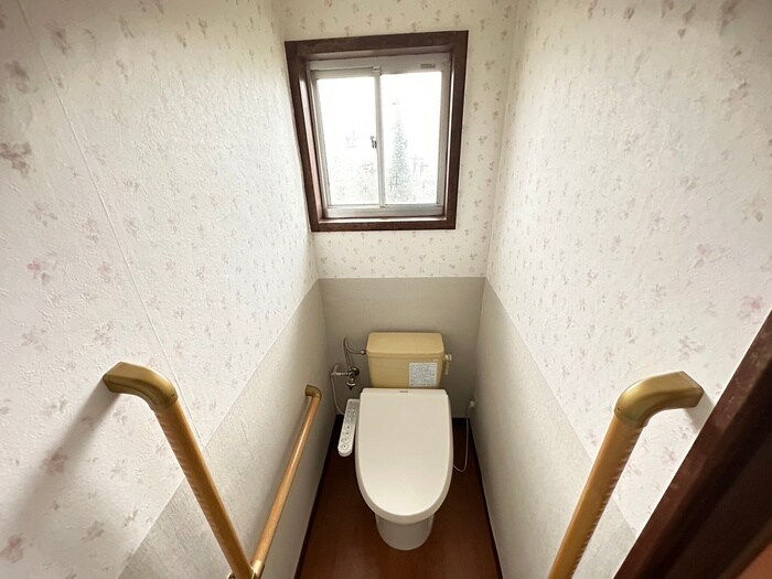 物件内観写真10　(トイレ)