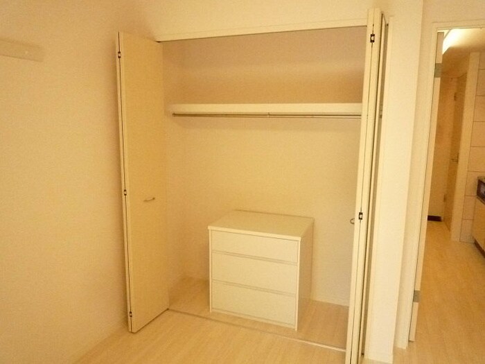 物件内観写真10　(収納)