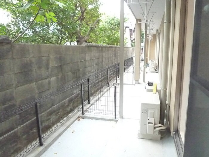 物件内観写真11　(ベランダ・バルコニー)