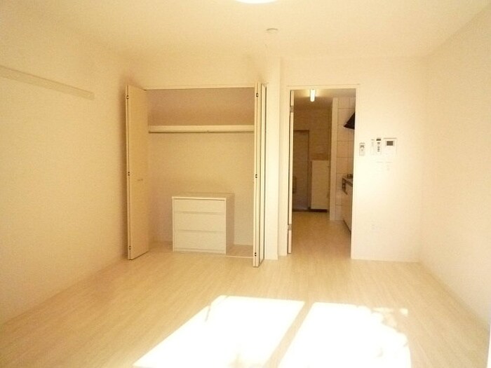 物件内観写真12　(居室)