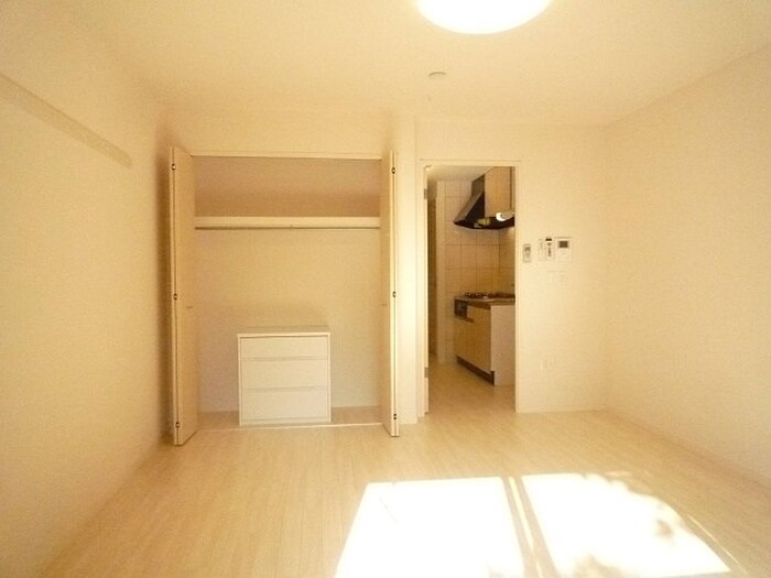 物件内観写真13　(居室)