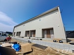 建築中