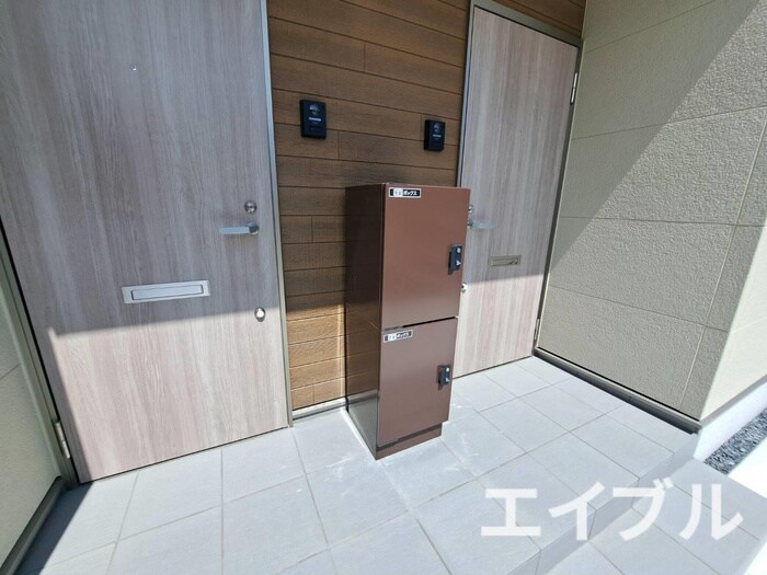 物件外観写真2　(外観写真)