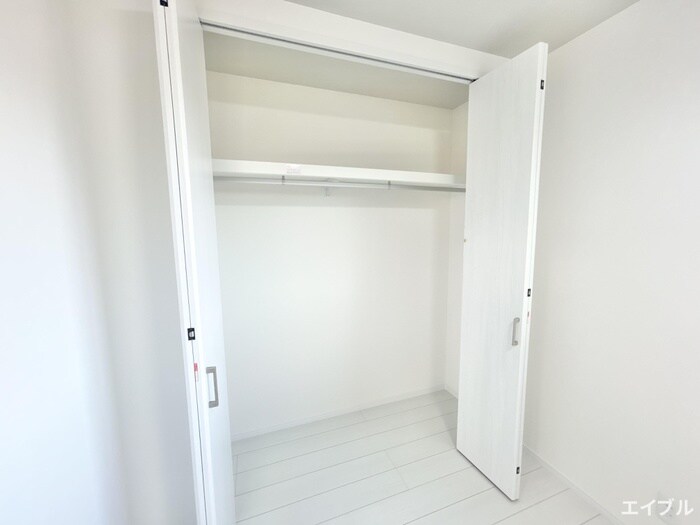 物件内観写真12　(収納)