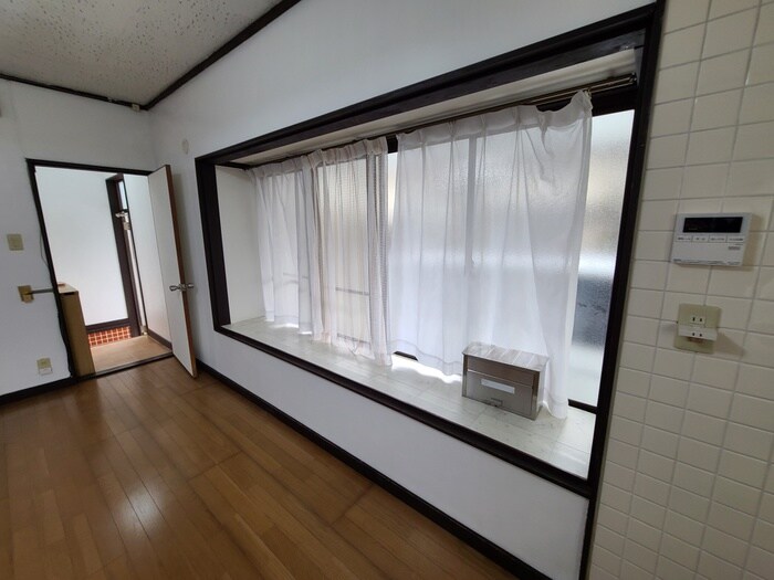 物件内観写真10　(内観写真)