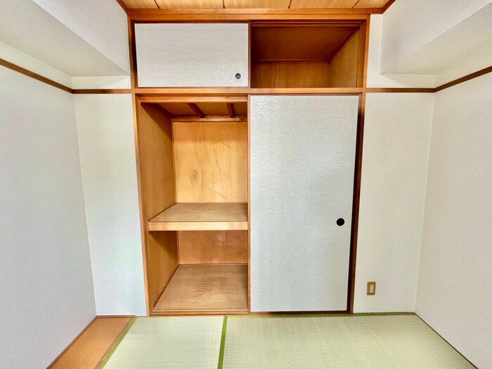物件内観写真17　(収納)