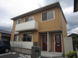 シャ－メゾン長尾外観写真
