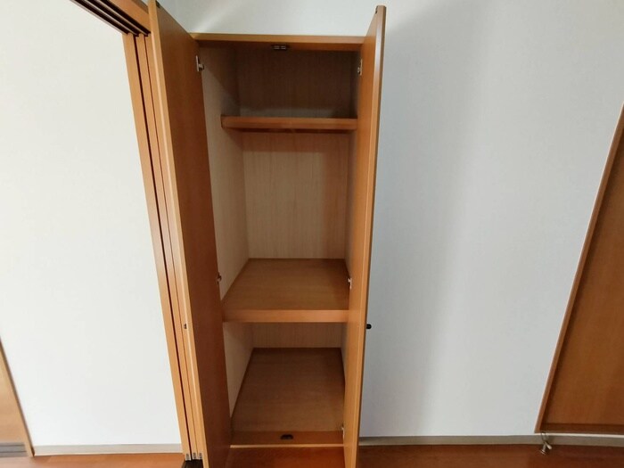 物件内観写真19　(収納)