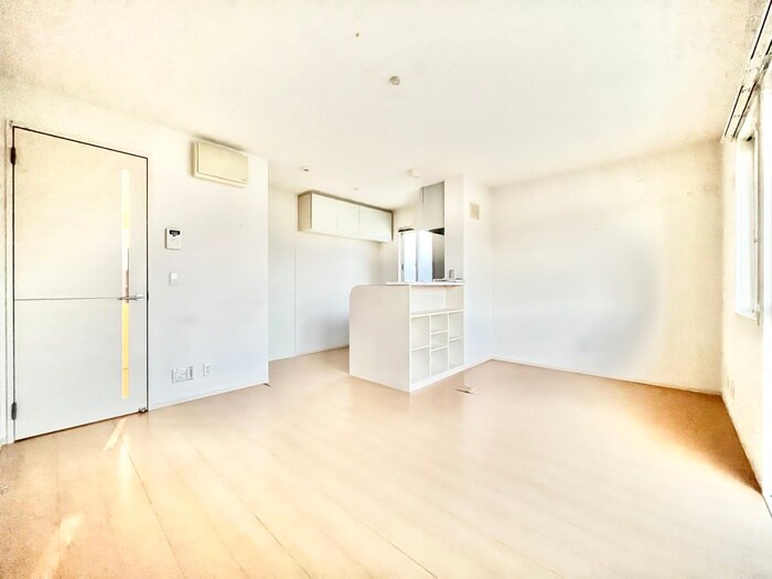 物件内観写真5　(居室)