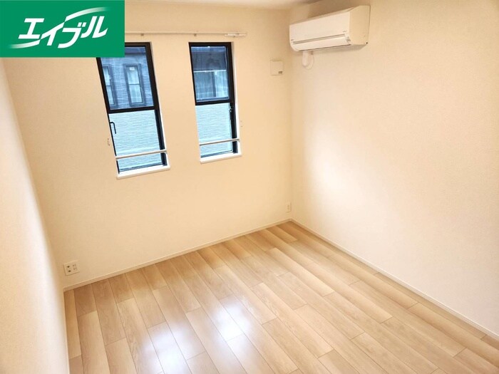 物件内観写真19　(居室)