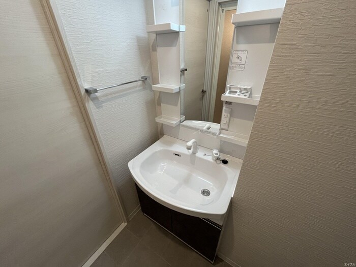 物件内観写真13　(洗面)