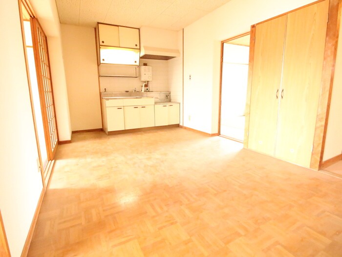 物件内観写真7　(居室)