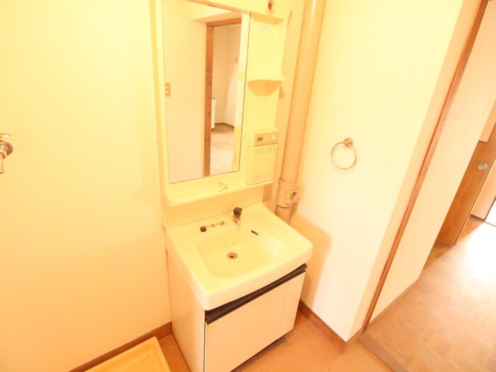 物件内観写真9　(洗面)