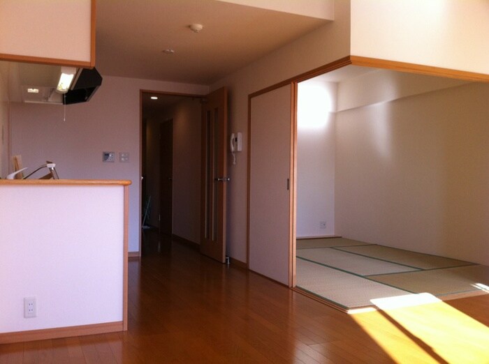 物件内観写真8　(居室)