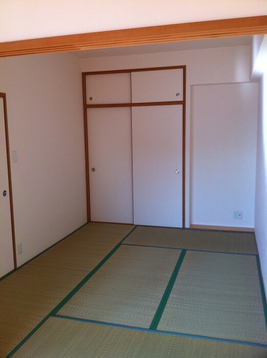 物件内観写真15　(居室)