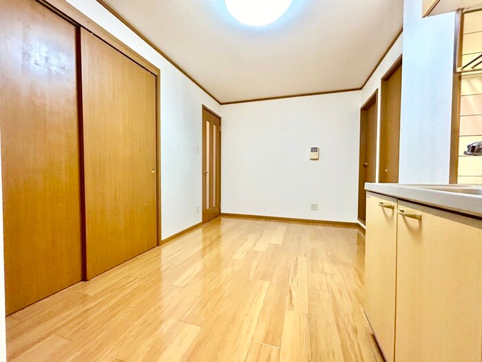 物件内観写真5　(居室)