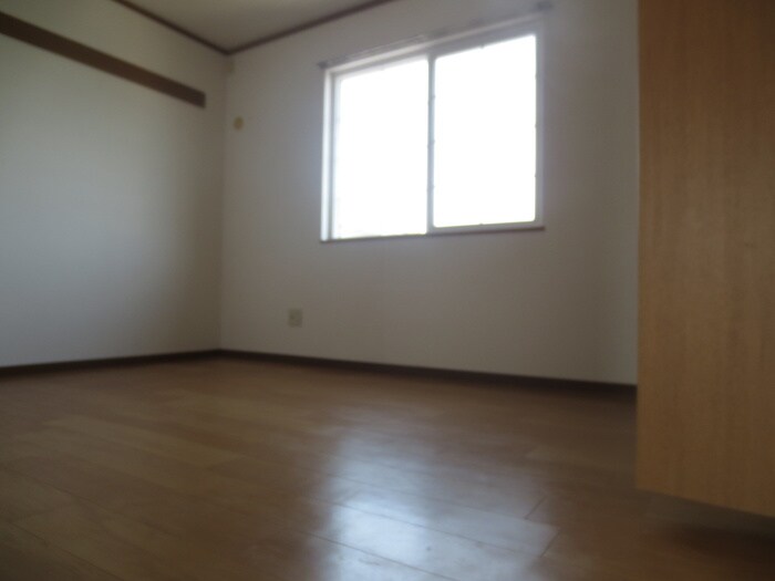 物件内観写真8　(内観写真)