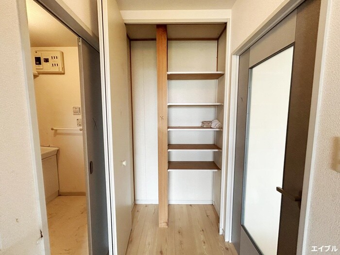 物件内観写真17　(収納)
