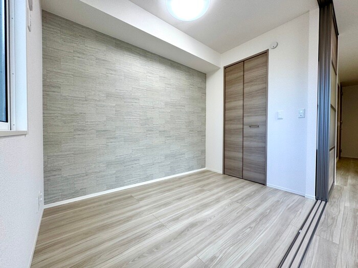 物件内観写真8　(居室)