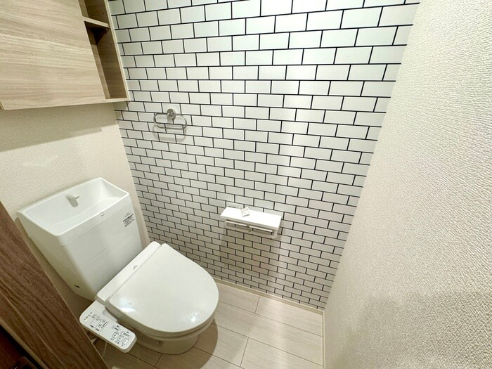 物件内観写真11　(トイレ)