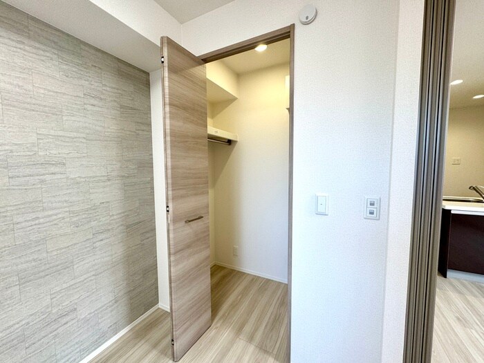 物件内観写真13　(収納)