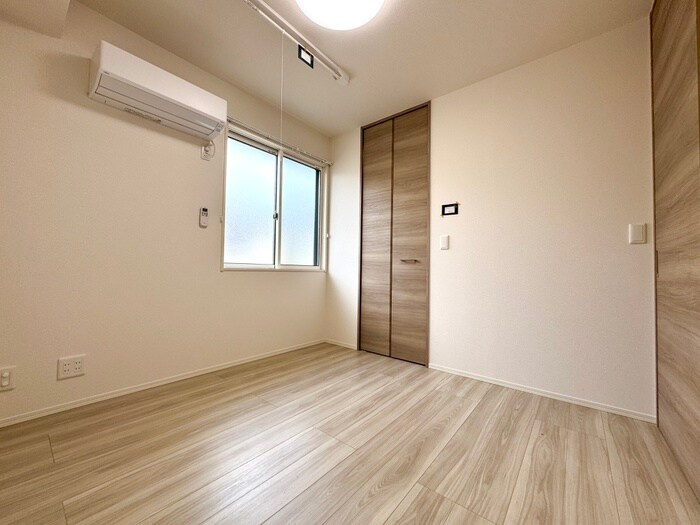 物件内観写真15　(居室)