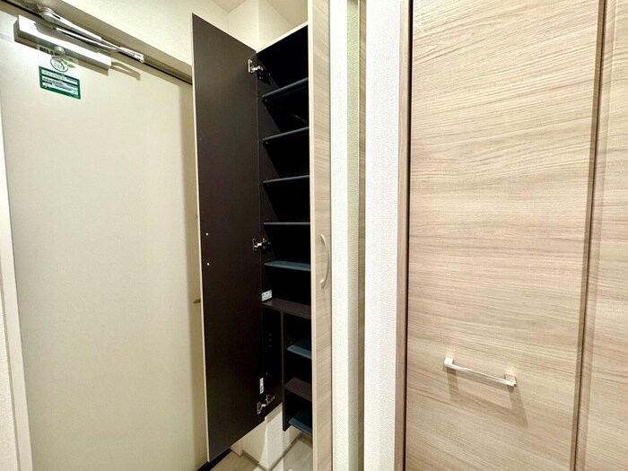 物件内観写真17　(靴箱)