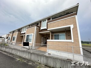 ノイ　プロメナーデ外観写真