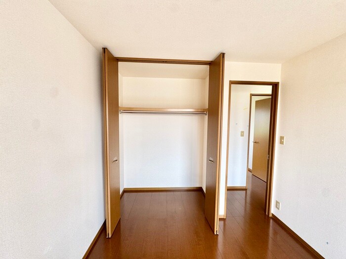 物件内観写真8　(収納)