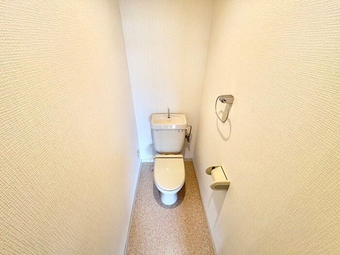 物件内観写真11　(トイレ)