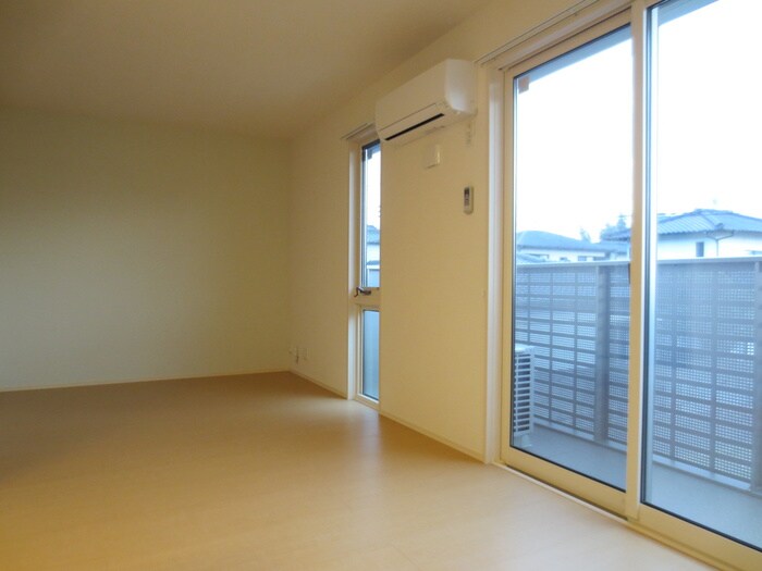 物件内観写真6　(居室)