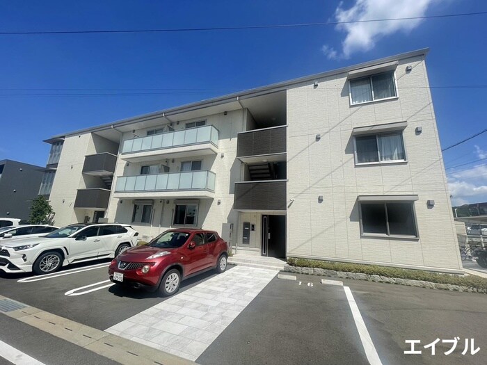 物件外観写真1　(外観写真)