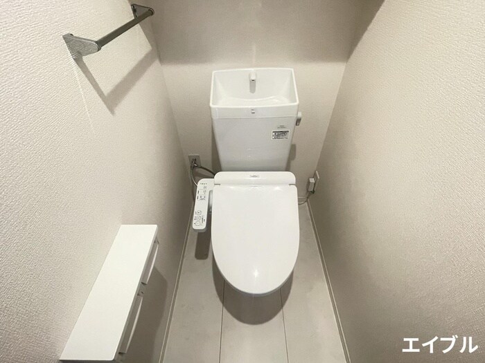 物件内観写真9　(トイレ)