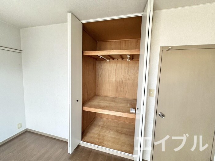 物件内観写真10　(収納)