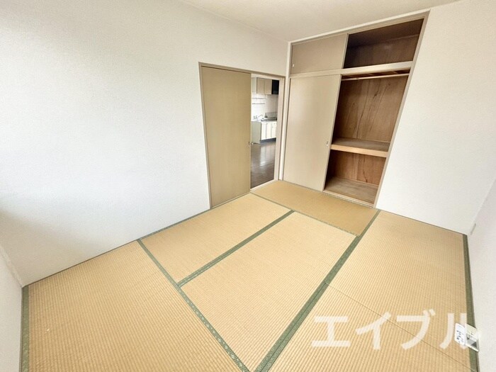 物件内観写真13　(居室)