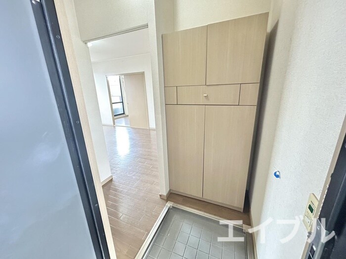 物件内観写真14　(玄関)