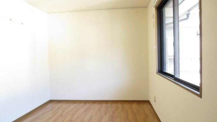 物件内観写真16　(居室)