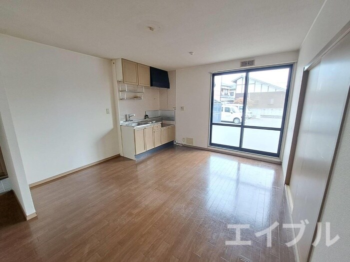 物件内観写真4　(居室)