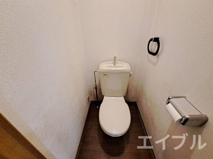 物件内観写真8　(トイレ)