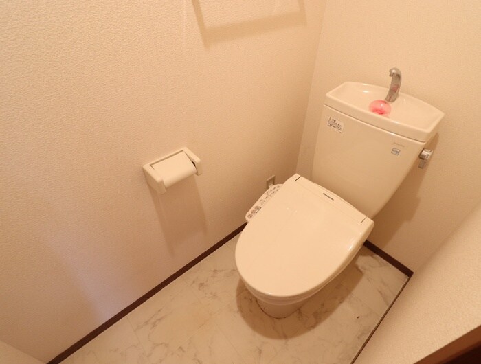 物件内観写真14　(トイレ)