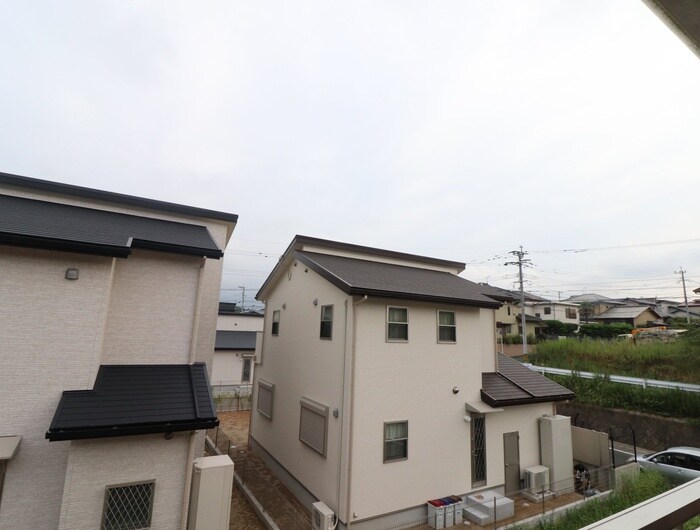 物件内観写真18　(室内からの展望)