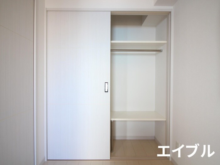 物件内観写真13　(収納)