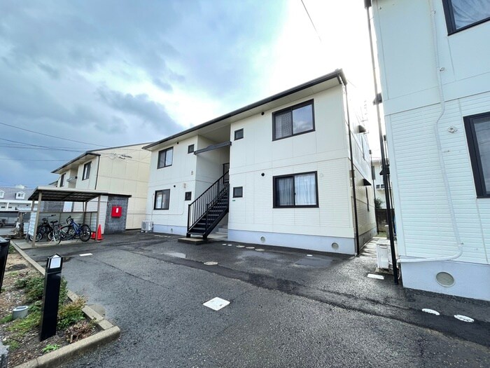 物件外観写真1　(外観写真)