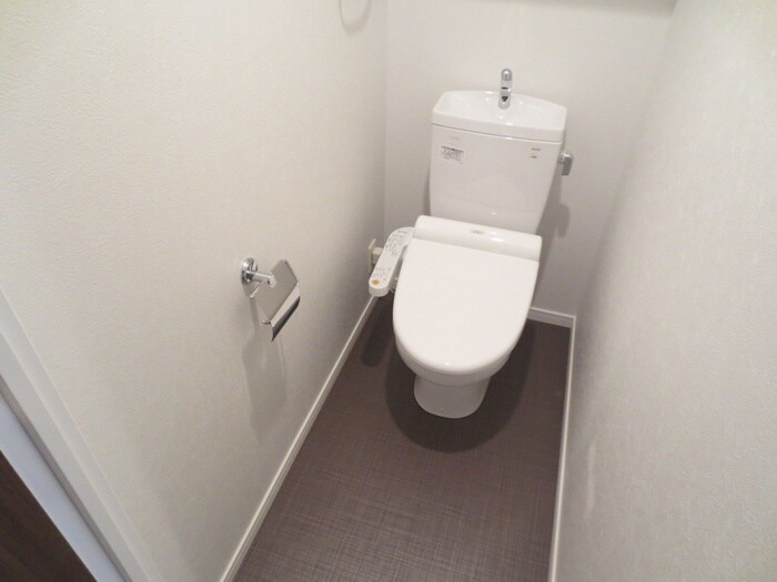 物件内観写真11　(トイレ)